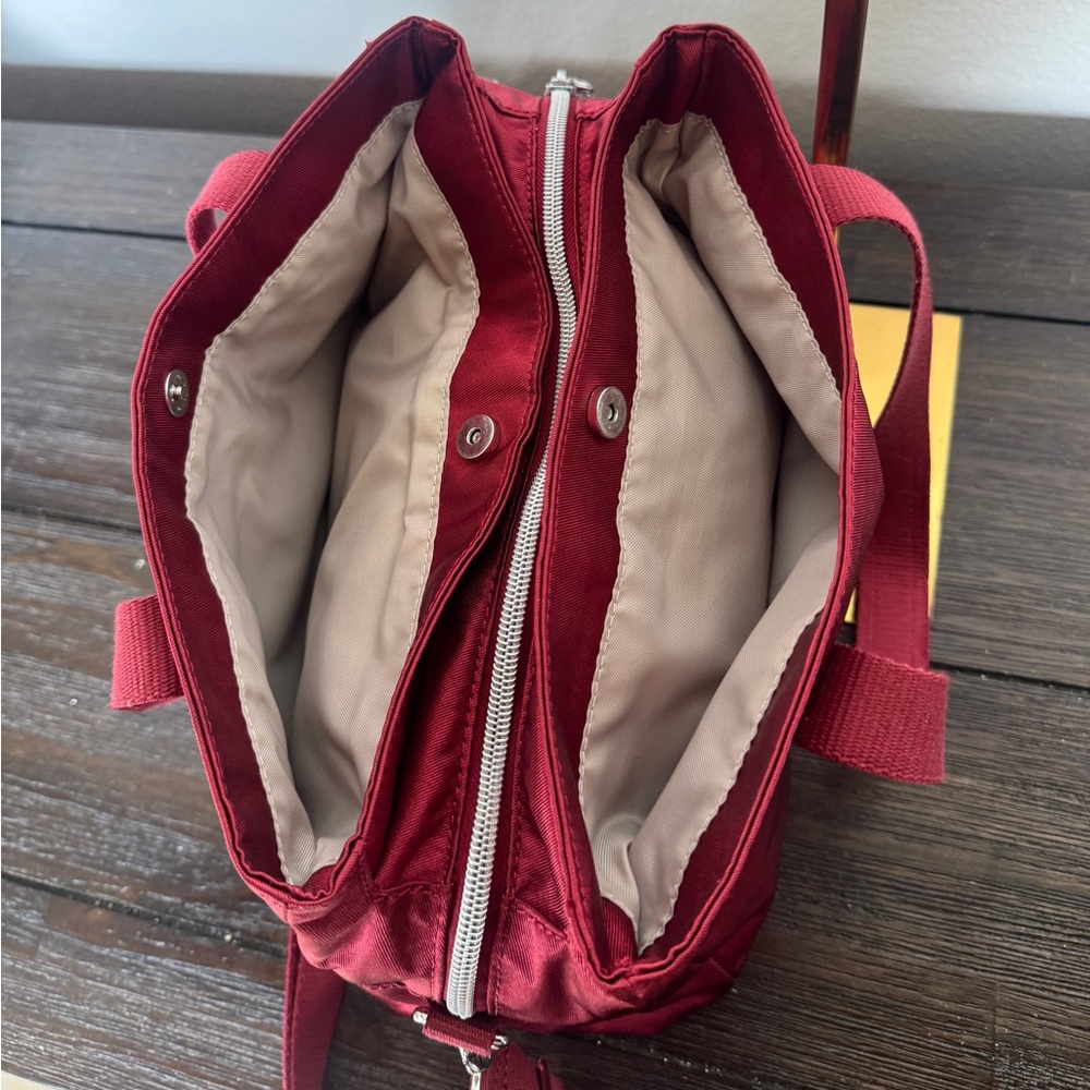 Kipling Kenzie Shoulder Bag Cherry Red Tote Bag - Picture 10 of 11